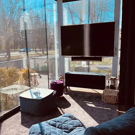 Aht22 Premium Apartament Parnawa