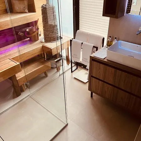 Aht22 Premium Apartament *